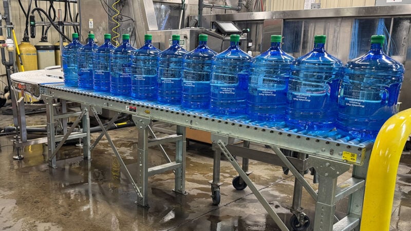 Modular Plastic Belt Curve Conveyor for Bottled Water Manufacturing